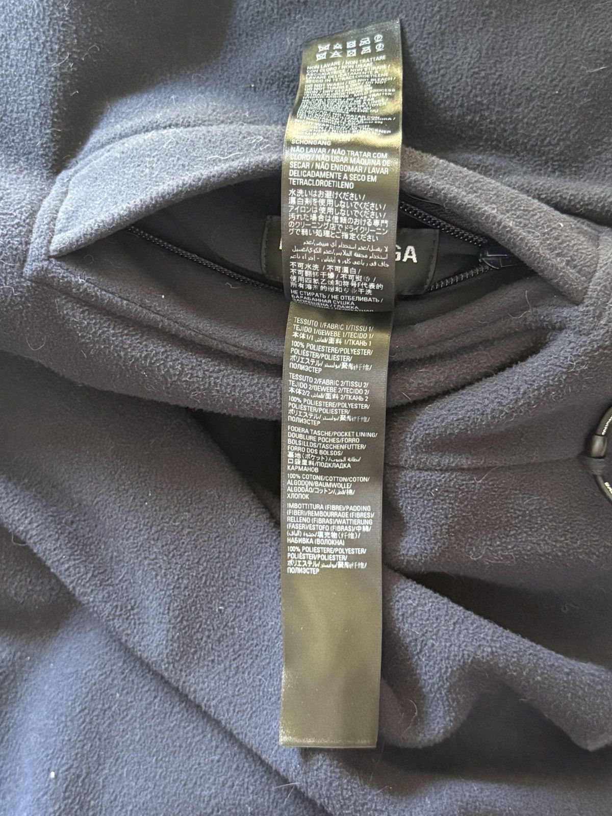 Balenciaga Balenciaga FW22 Lost Tape Reversible Fleece Puffer Jacket Size US M / EU 48-50 / 2 - 7 Thumbnail