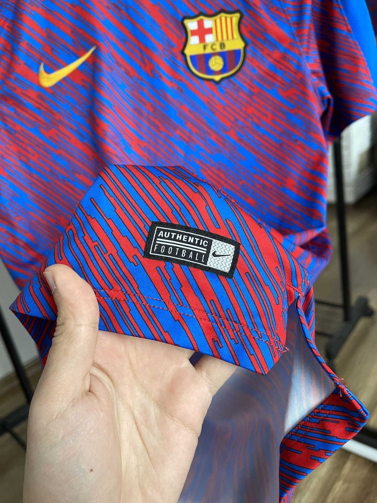 Other 2017/2018 Nike FC Barcelona Training Soccer Jersey T-Shirt Size US S / EU 44-46 / 1 - 8 Thumbnail