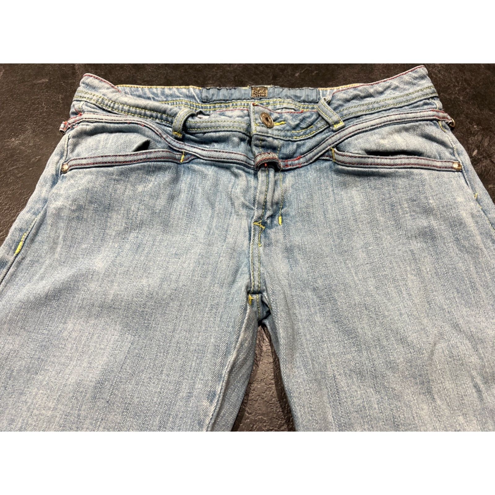 Vintage VINTAGE Girbaud Women's Jeans Flared Low Rise Size 28 Blue Regular Denim Rare Size 28" / US 6 / IT 42 - 2 Thumbnail