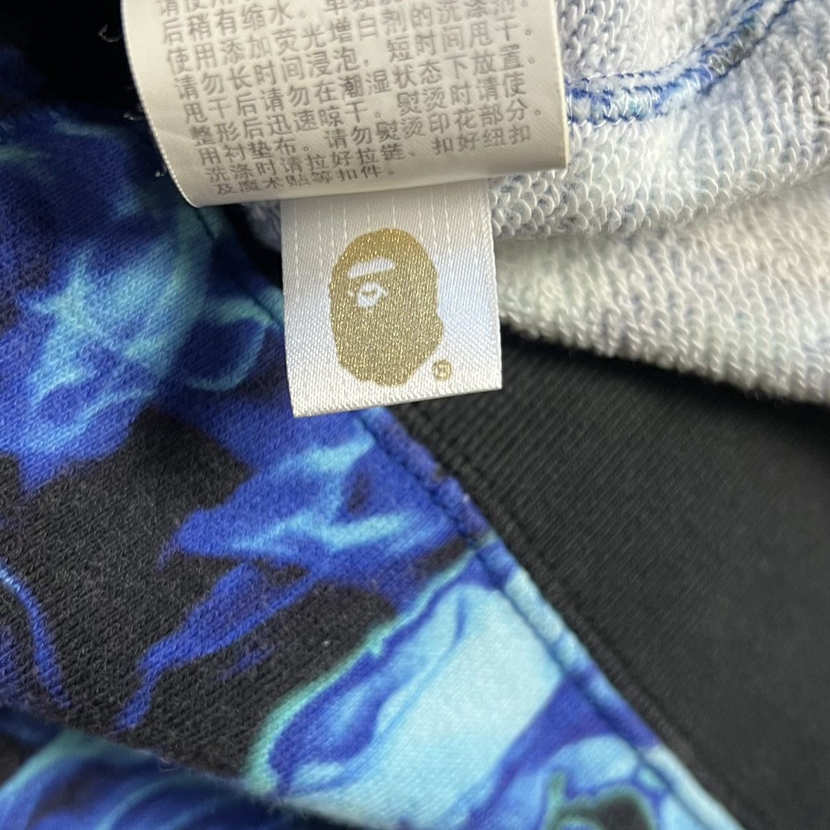 Bape Bape Flame Camo Full Shark Zip Hoodie Size US M / EU 48-50 / 2 - 6 Thumbnail