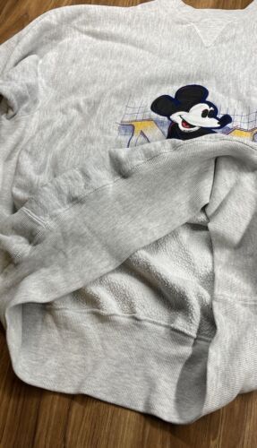 Mickey Mouse Mickey Mouse Sweatshirt Embroidered Classics Vintage Size US L / EU 52-54 / 3 - 4 Thumbnail