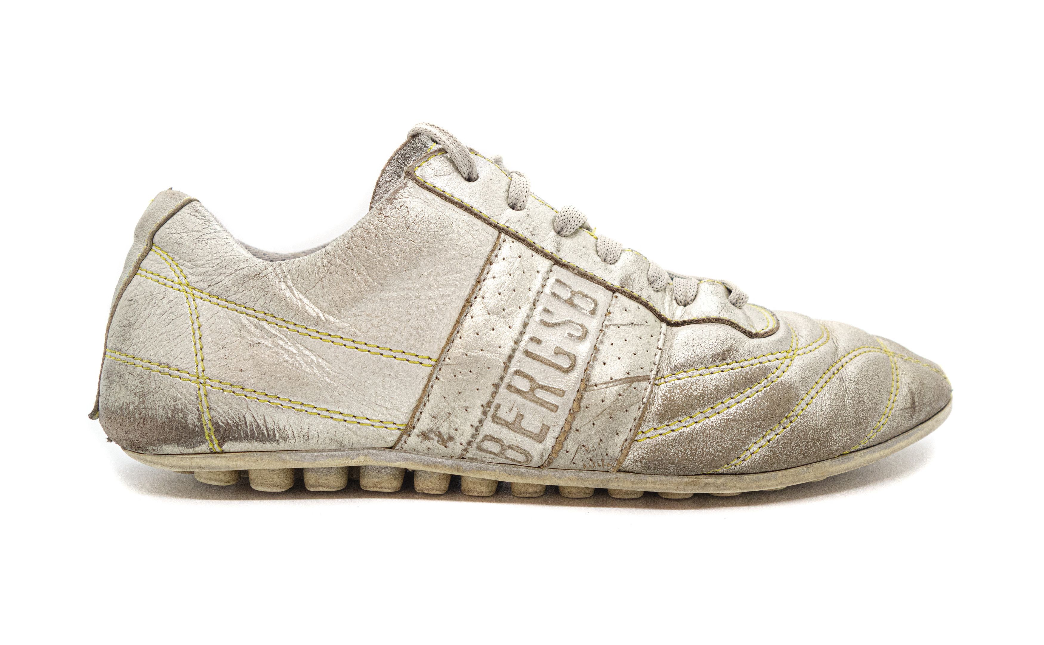 Dirk Bikkembergs 00S Football Low Sneakers Vintage Size US 8 / IT 38 - 2 Thumbnail