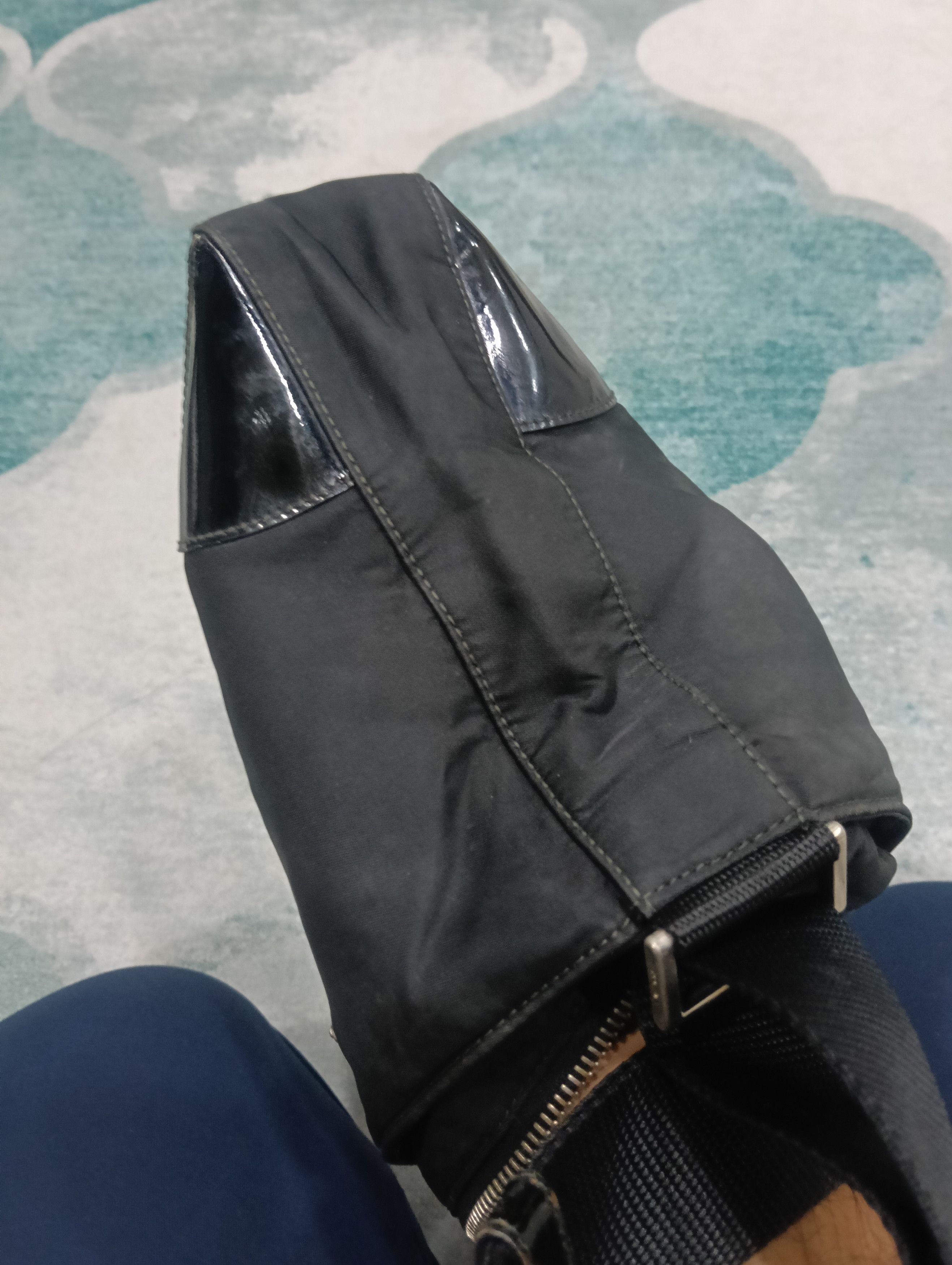 Prada × Vintage Prada Slingbag Size ONE SIZE - 20 Thumbnail