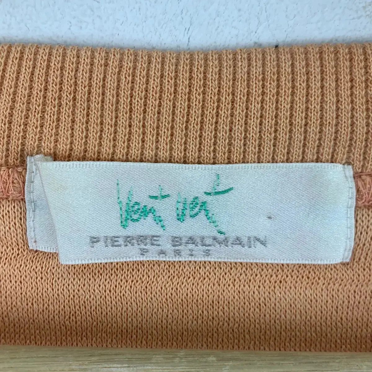 Pierre Balmain Vintage PIERRE BALMAIN PARIS Vent Vert Orange Sweatshirt Size L / US 10 / IT 46 - 7 Thumbnail