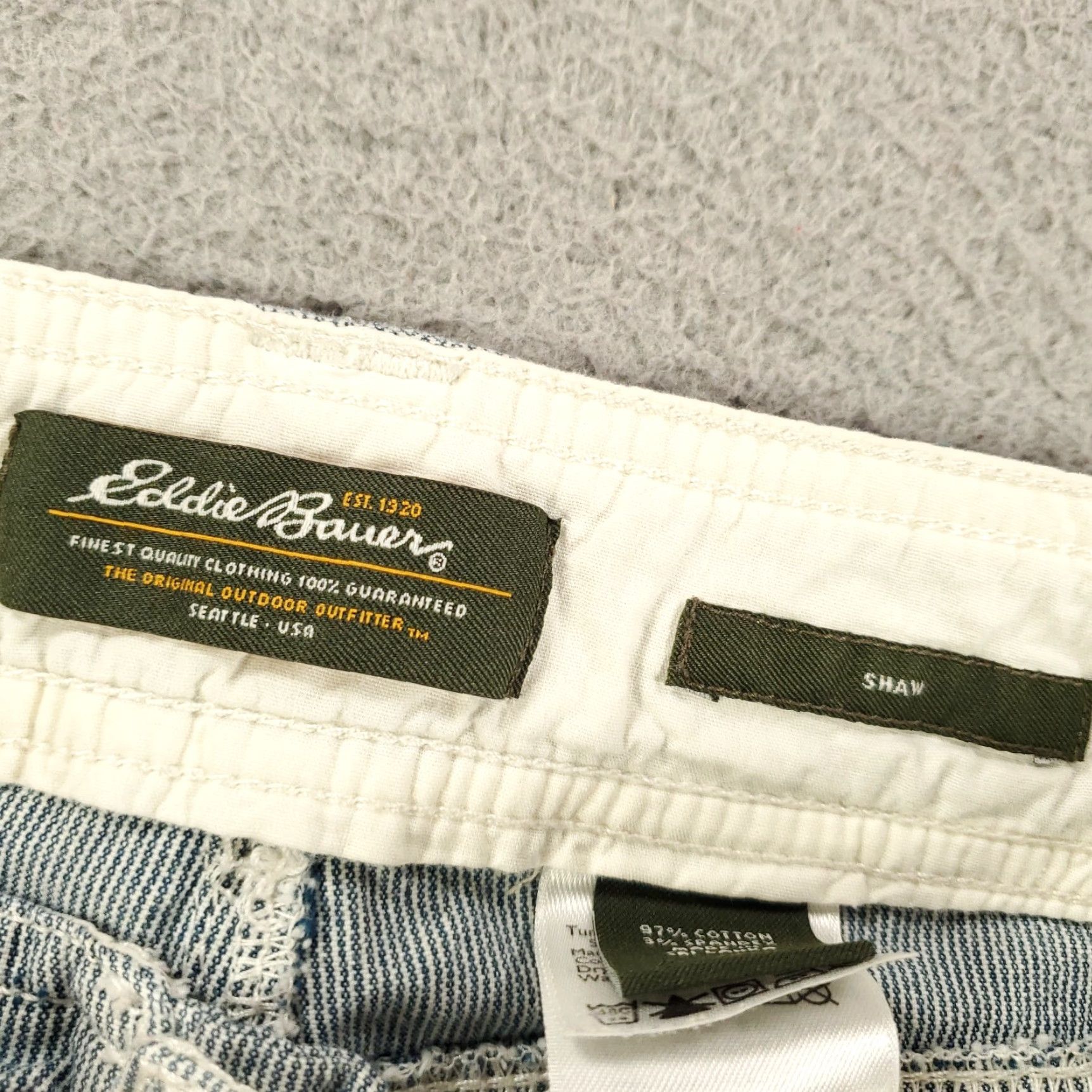 Eddie Bauer Eddie Bauer Pants Womens 10 Capri Flat Front Pockets Striped Blue White Hickory Sleeve? (Wait) Size 32" / US 10 / IT 46 - 6 Thumbnail