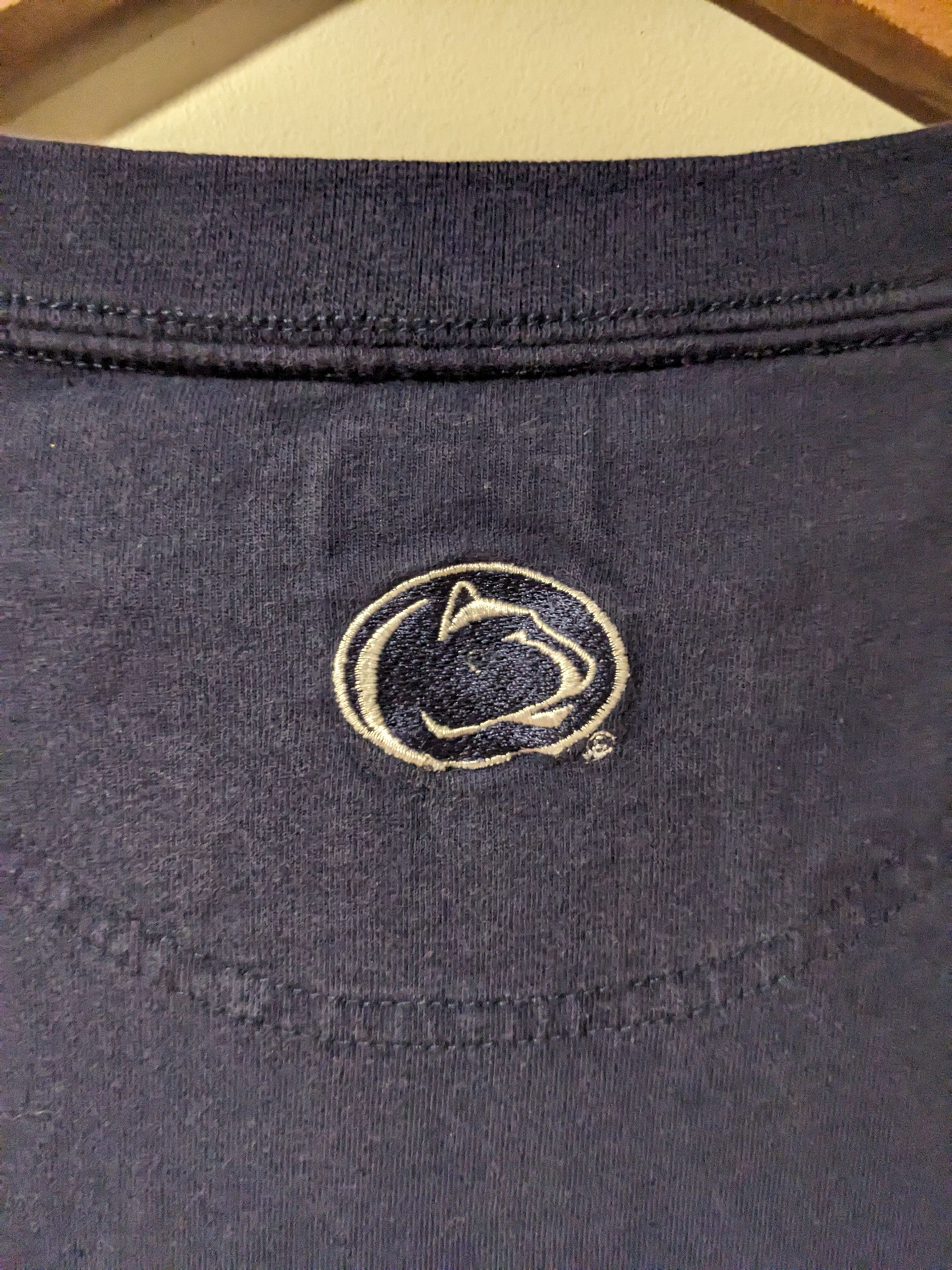 Vintage Vintage 90s Penn State Nittany Lion College Football T-Shirt Size US XXL / EU 58 / 5 - 6 Thumbnail