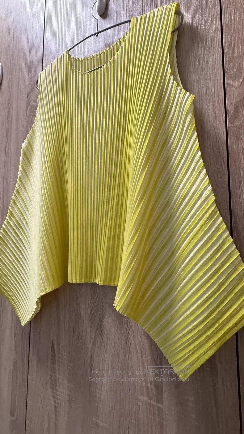 Issey Miyake Issey Miyake Yellow Tank Top Size L / US 10 / IT 46 - 2 Thumbnail