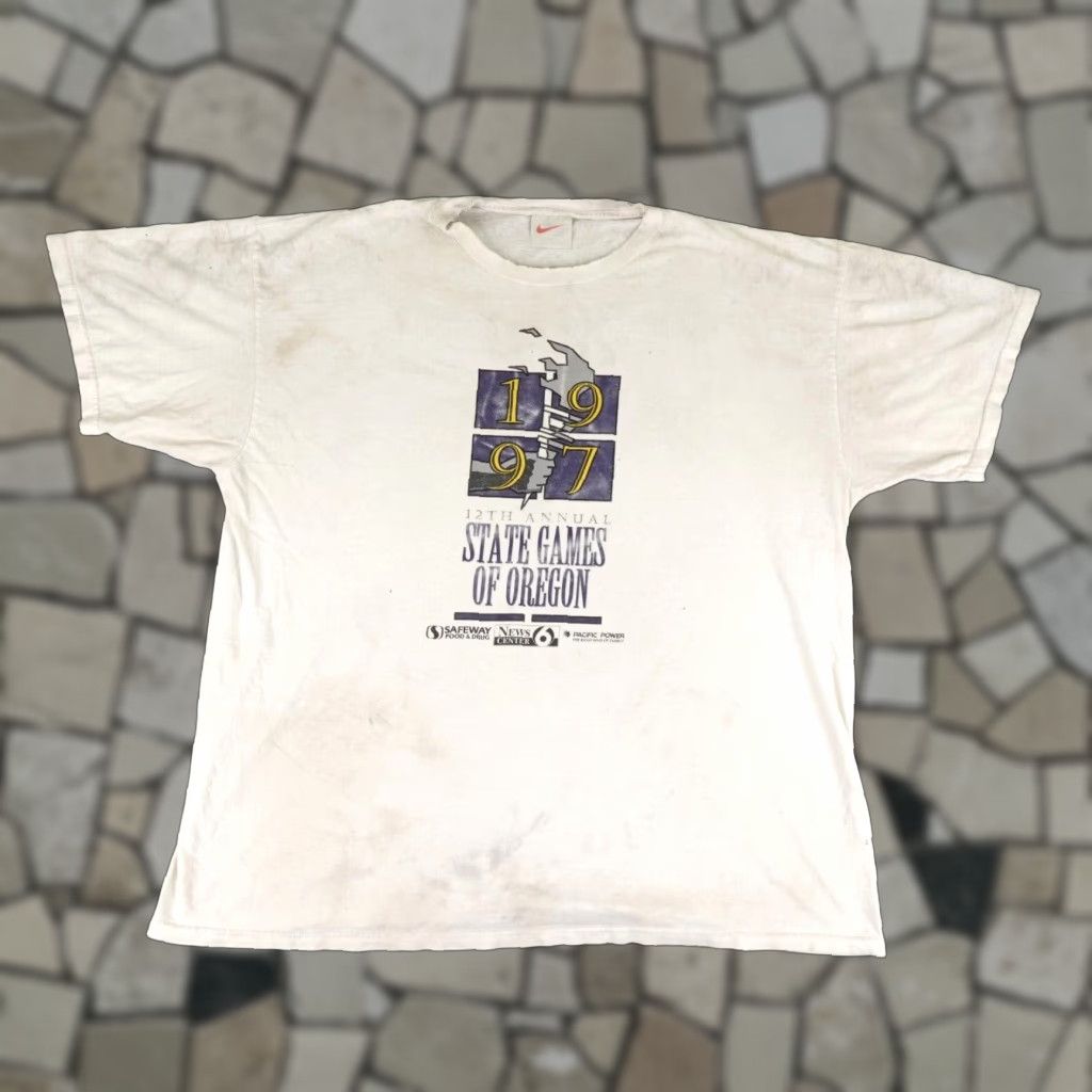 Nike VINTAGE Nike Shirt Mens XL White 1997 Games of Oregon 90s State Graphic Print Cotton Knit Logo Short Sleeve Crew Neck T-Shirt Mens Size US XL / EU 56 / 4 - 1 Thumbnail