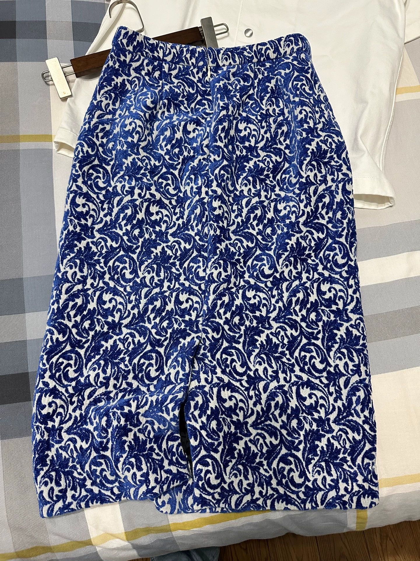 Dries Van Noten DVN blue & white porcelain skirt waist 66-68 95 new Size 24" / US 00 / IT 34 - 6 Thumbnail