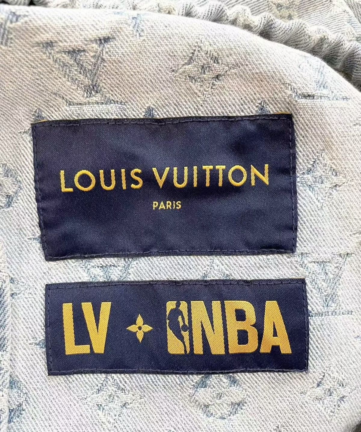 Louis Vuitton × NBA Louis Vuitton X NBA 50 Hoodie Denim Monogram Jacket Size US M / EU 48-50 / 2 - 10 Thumbnail