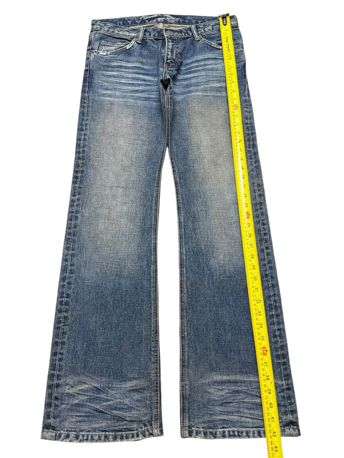 Hysteric Glamour Vintage Japanese Brand Faded Wash Whisker Wide Leg Bootcut Size US 32 / EU 48 - 11 Thumbnail