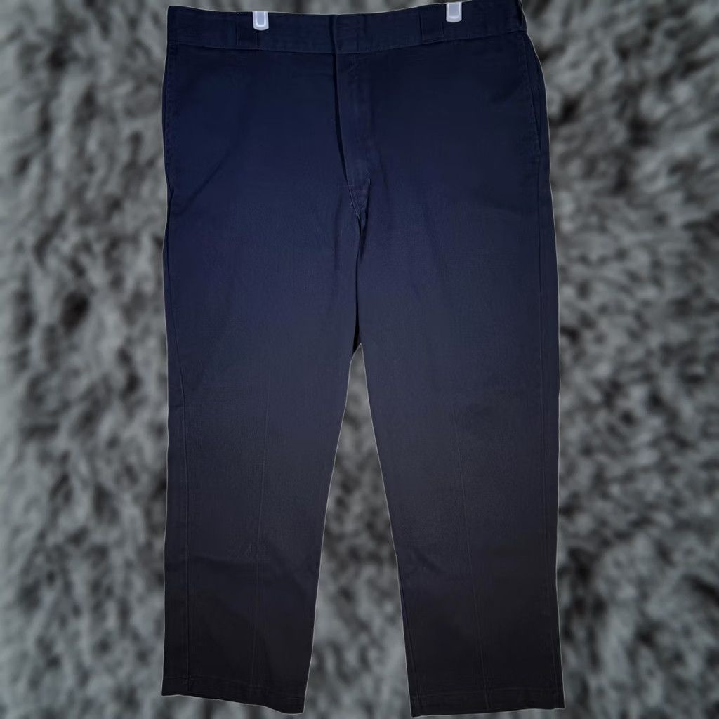 Dickies Dickies 874 Pants Mens 40x30 Navy Blue Original Fit Workwear Uniform Regular Straight Pants Mens Dickies 874 Navy Blue 40x30 Size US 40 / EU 56 - 1 Thumbnail