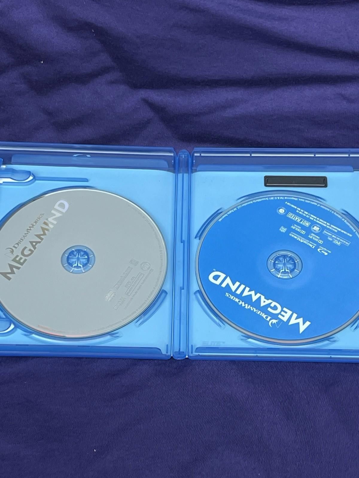 Other MegamindTwo-Disc Blu-ray/DVD Combo - DVD - Very Good Size ONE SIZE - 2 Thumbnail