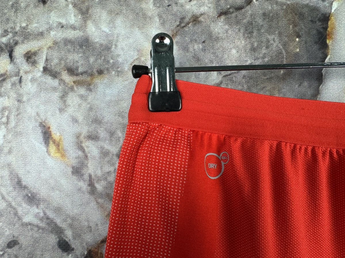 Nike Men’s PUMA Switzerland National Team Red Training Shorts Size US 36 / EU 52 - 11 Thumbnail