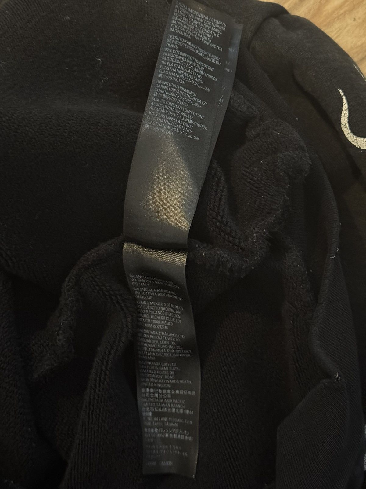 Balenciaga Balenciaga Darkwave round Hoodie Size US S / EU 44-46 / 1 - 7 Thumbnail