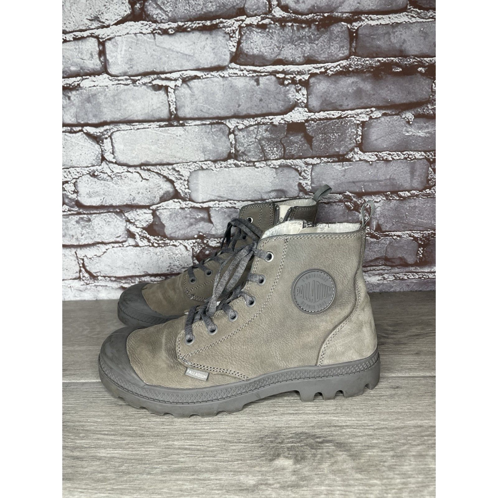 Palladium Palladium Pampa Gray Leather Lace Up Lined Combat Boots Wome Size US 7.5 / IT 37.5 - 21 Thumbnail