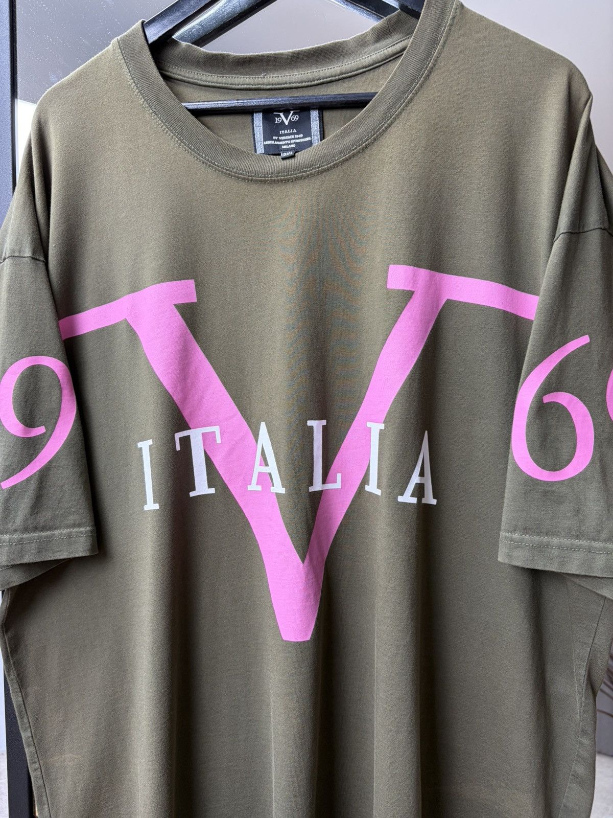 Versace Versace V Italia 1969 Tee Big Logo Luxury Streetwear Y2K Size US XXL / EU 58 / 5 - 8 Thumbnail