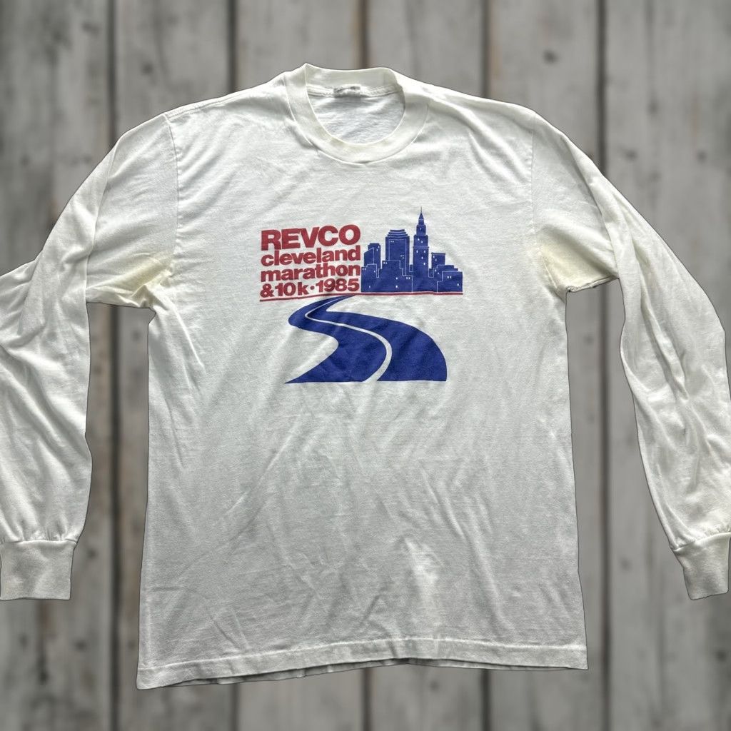 Vintage VINTAGE Revco Cleveland Marathon Shirt Mens Small White Long READ 80s Size US M / EU 48-50 / 2 - 1 Thumbnail