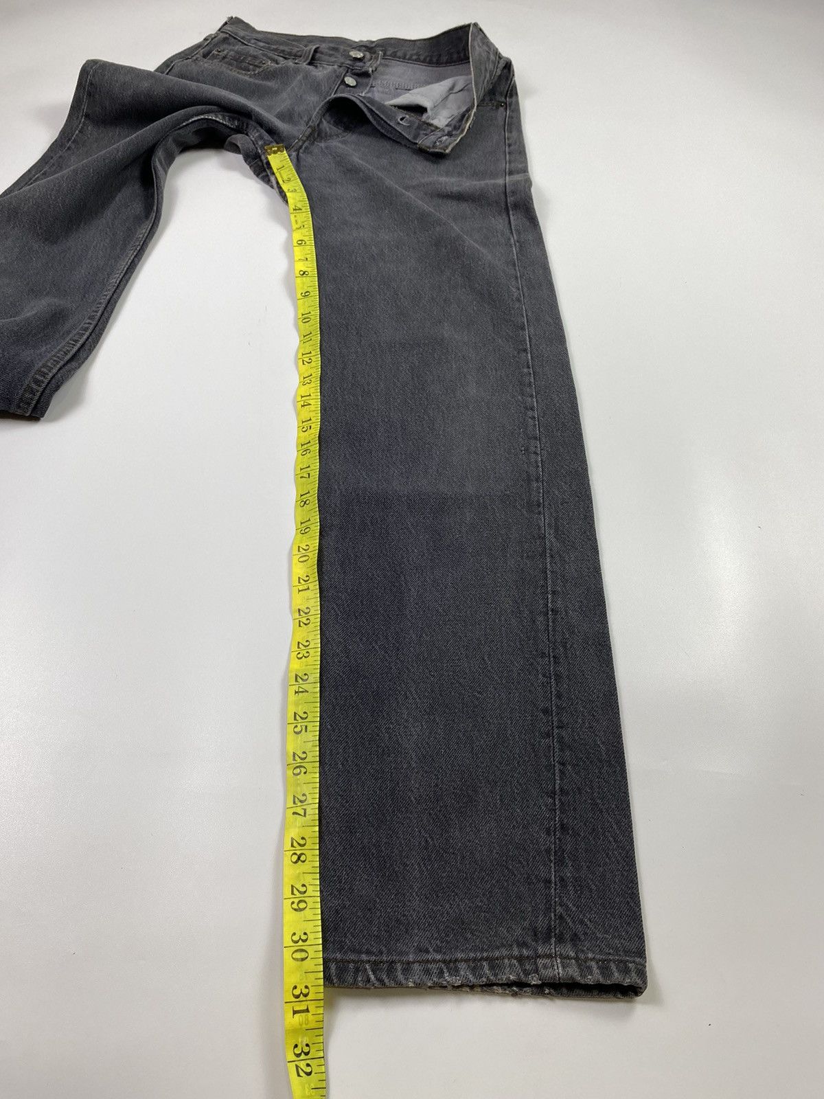 LVC vintage 80s levis 501 usa look so very gooood Size US 28 / EU 44 - 8 Thumbnail