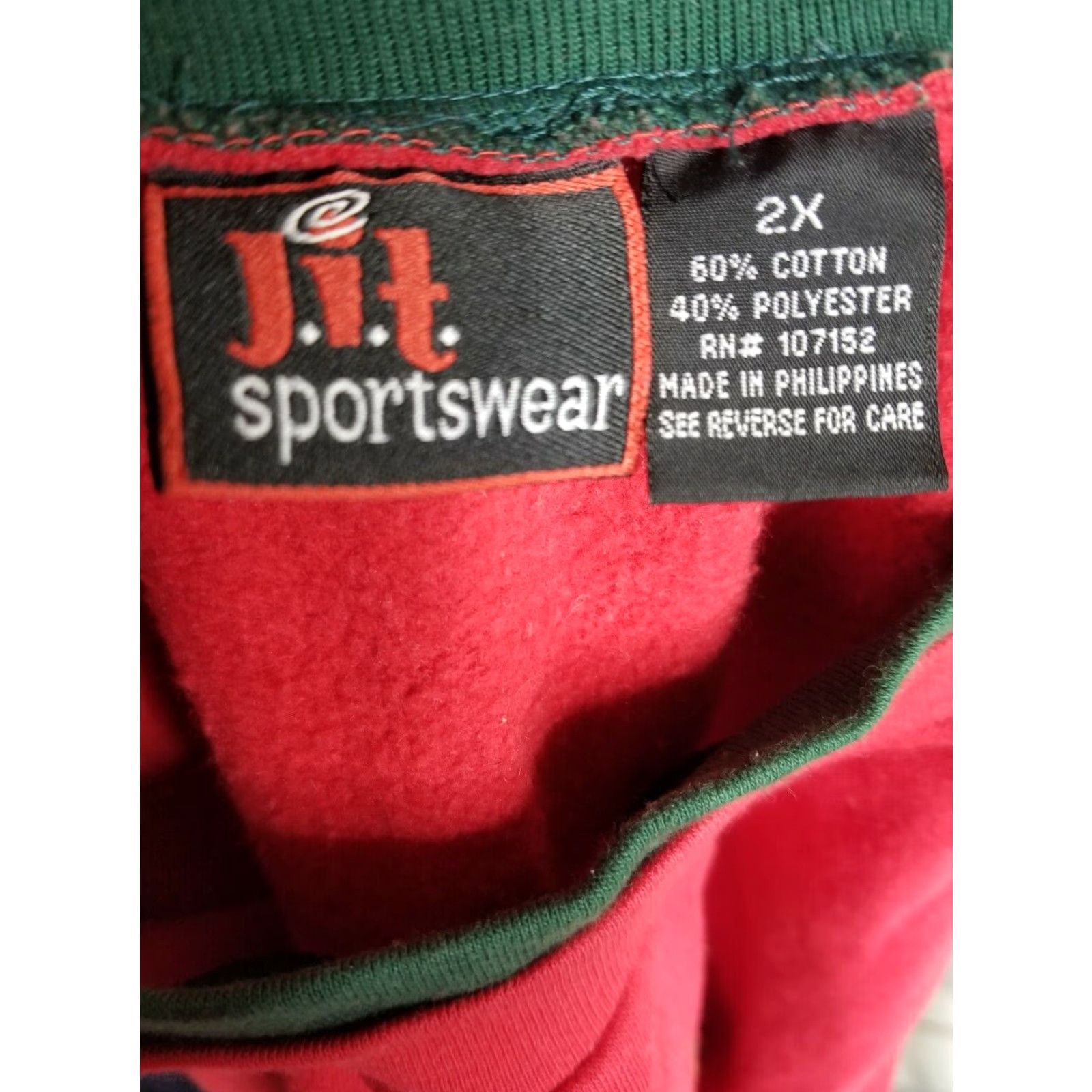 Vintage VINTAGE Sweatshirt Christmas Tree Embroidered 90s Holiday 2XL Distress Size XXL / US 16-18 / IT 52-54 - 4 Thumbnail