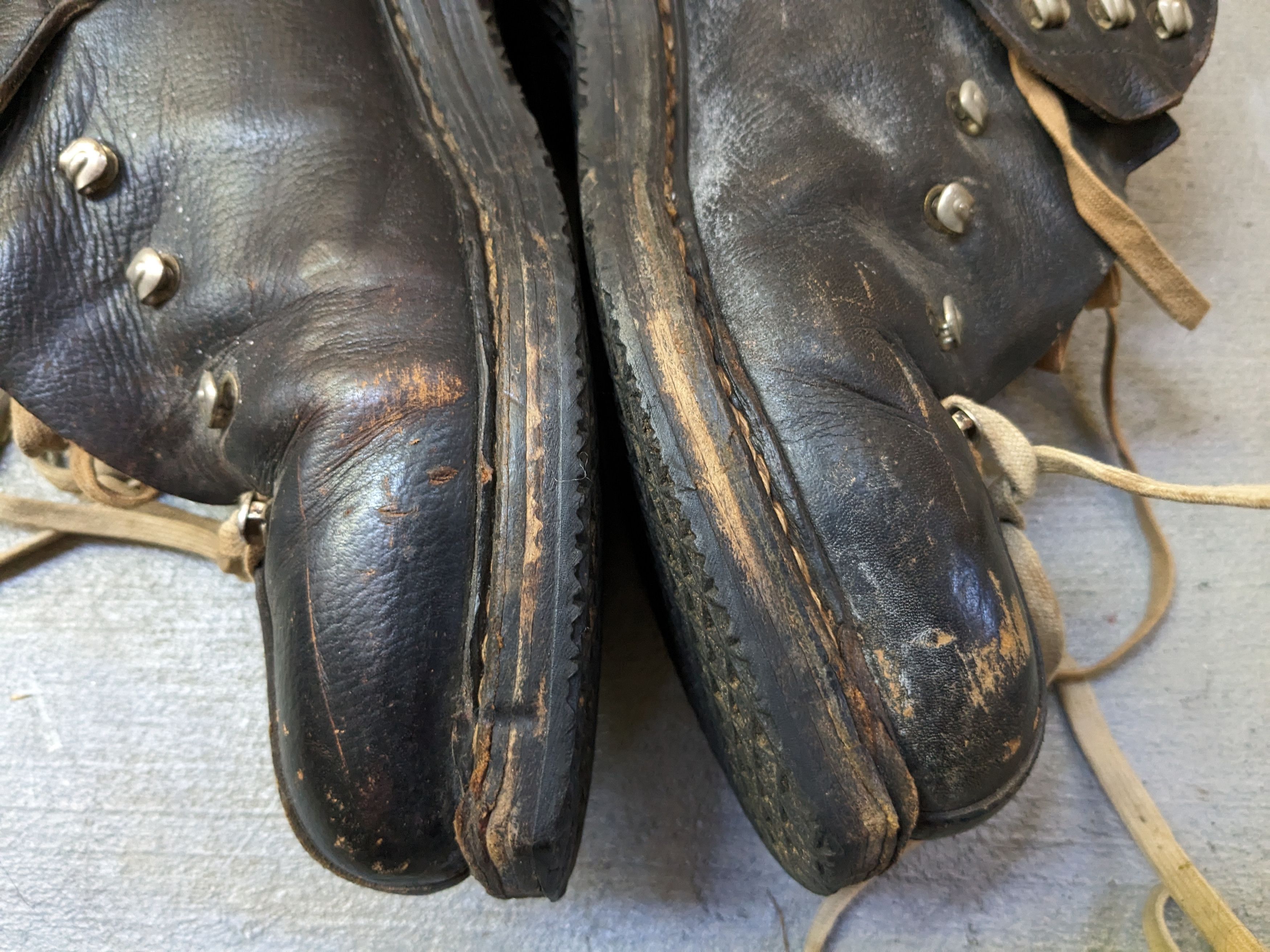 Genuine Leather Vintage Ski Boots Black Leather 10 Hiking Switzerland Size US 10 / EU 43 - 9 Thumbnail