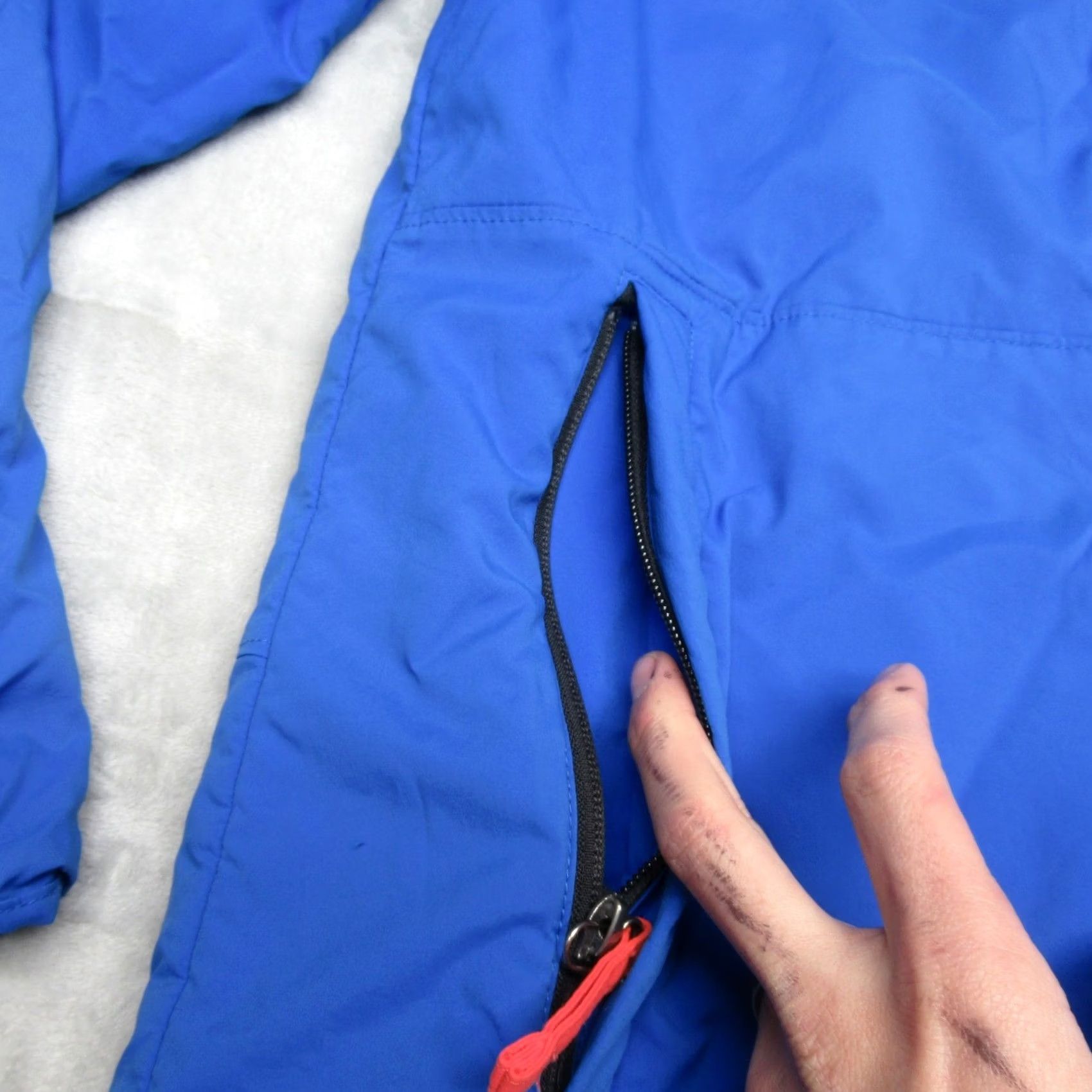 The North Face VINTAGE The North Face Jacket Womens M Blue Insulated Full Zip Light Pack Rain WInd Size M / US 6-8 / IT 42-44 - 7 Thumbnail