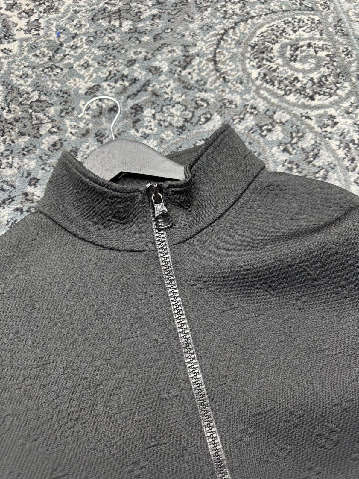 Louis Vuitton Louis Vuitton Monogram Zip-Through Top fleece Size US L / EU 52-54 / 3 - 2 Thumbnail