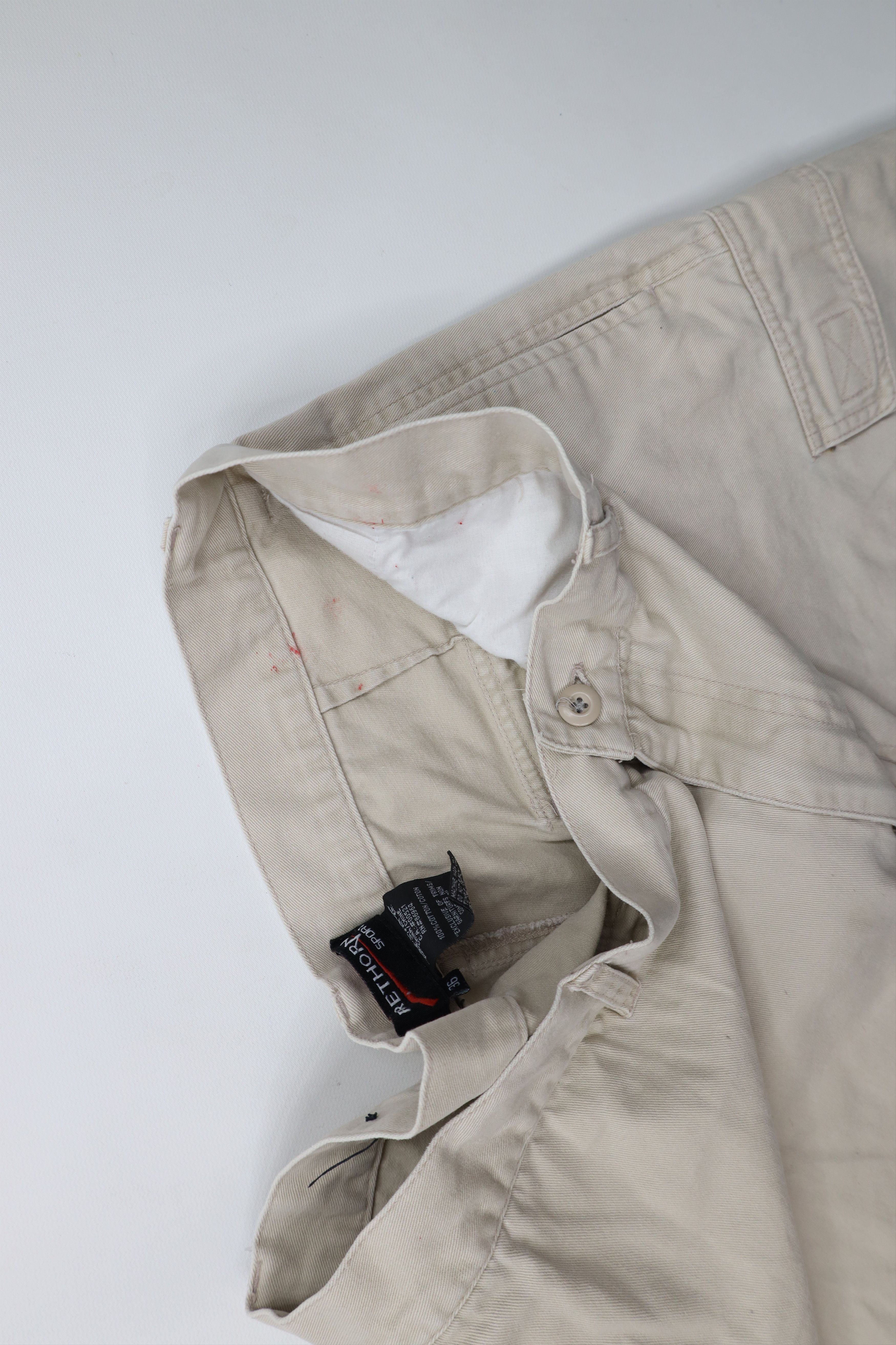 Vintage Vintage 90s Streetwear Above Knee Cargo Shorts Beige Cotton Size US 36 / EU 52 - 8 Thumbnail
