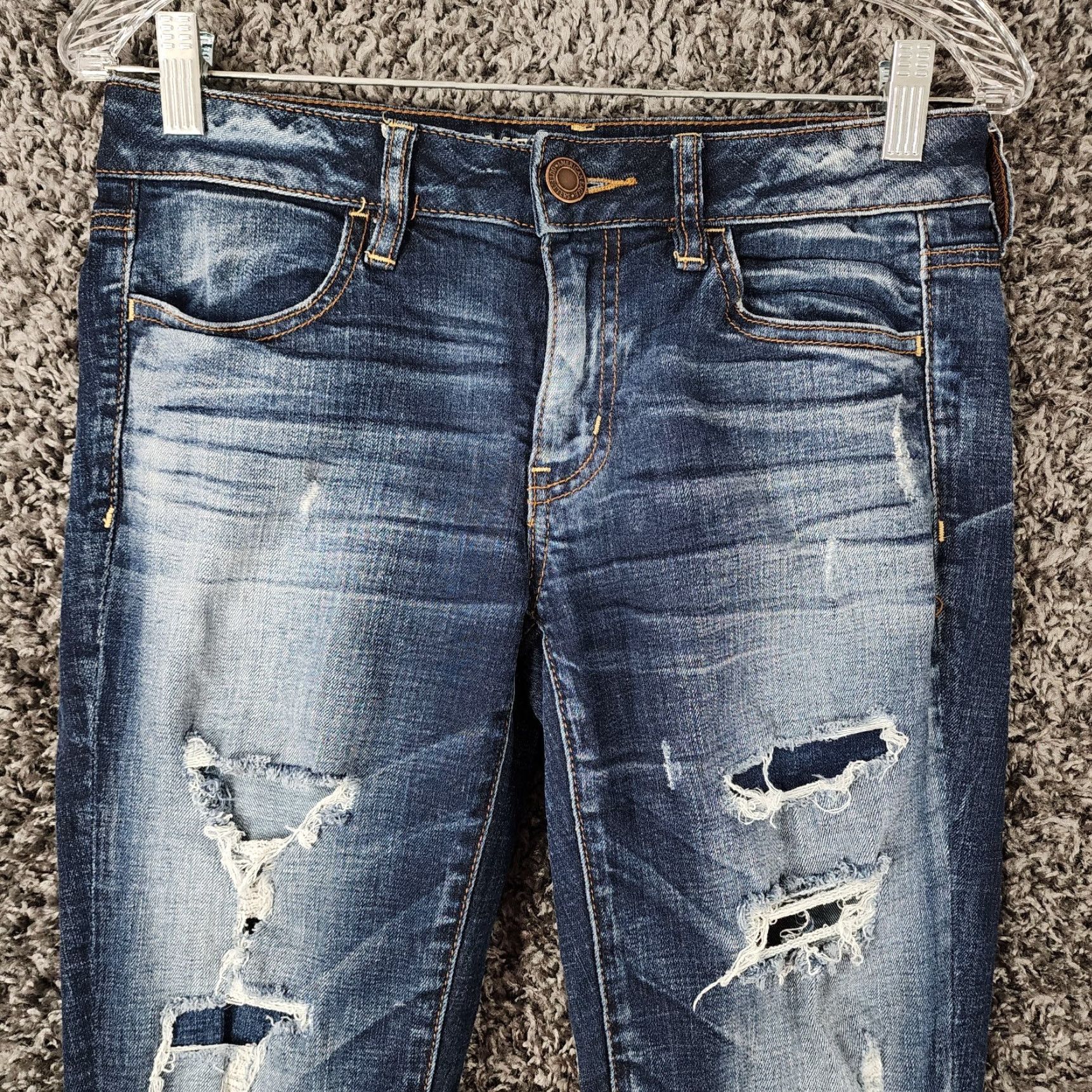 American Eagle Outfitters VINTAGE American Eagle Womens Distressed Blue Jeggings Size 4 Women's Jeans Size 27" / US 4 / IT 40 - 2 Thumbnail