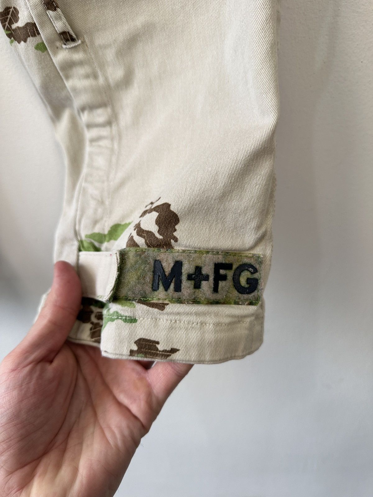 Marithe + Francois Girbaud Vtg Marithe Francois Girbaud Archive CargoPants Y2K Techwear Size 26" / US 2 / IT 38 - 7 Thumbnail