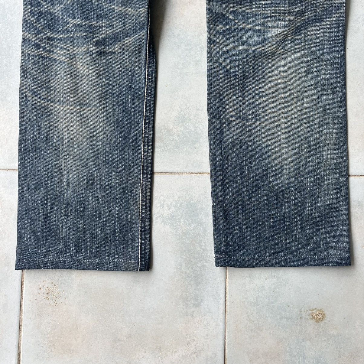 Lee Distressed Vintage Lee Riders Gold Label Japan Jeans Size US 33 - 8 Thumbnail