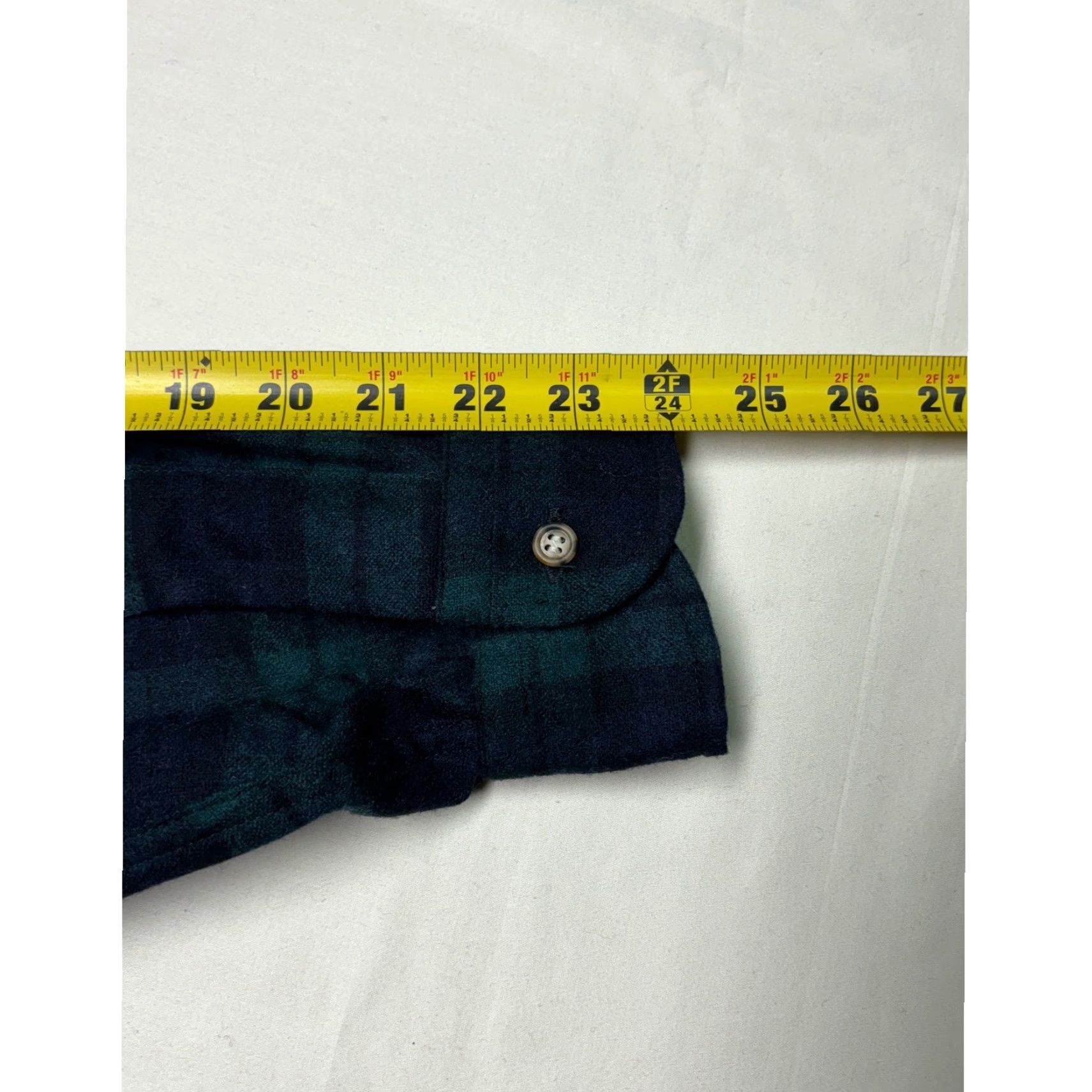 Pendleton VINTAGE Pendleton Wool Shirt Mens Large Button Plaid Flannel Green Black Size US L / EU 52-54 / 3 - 8 Thumbnail