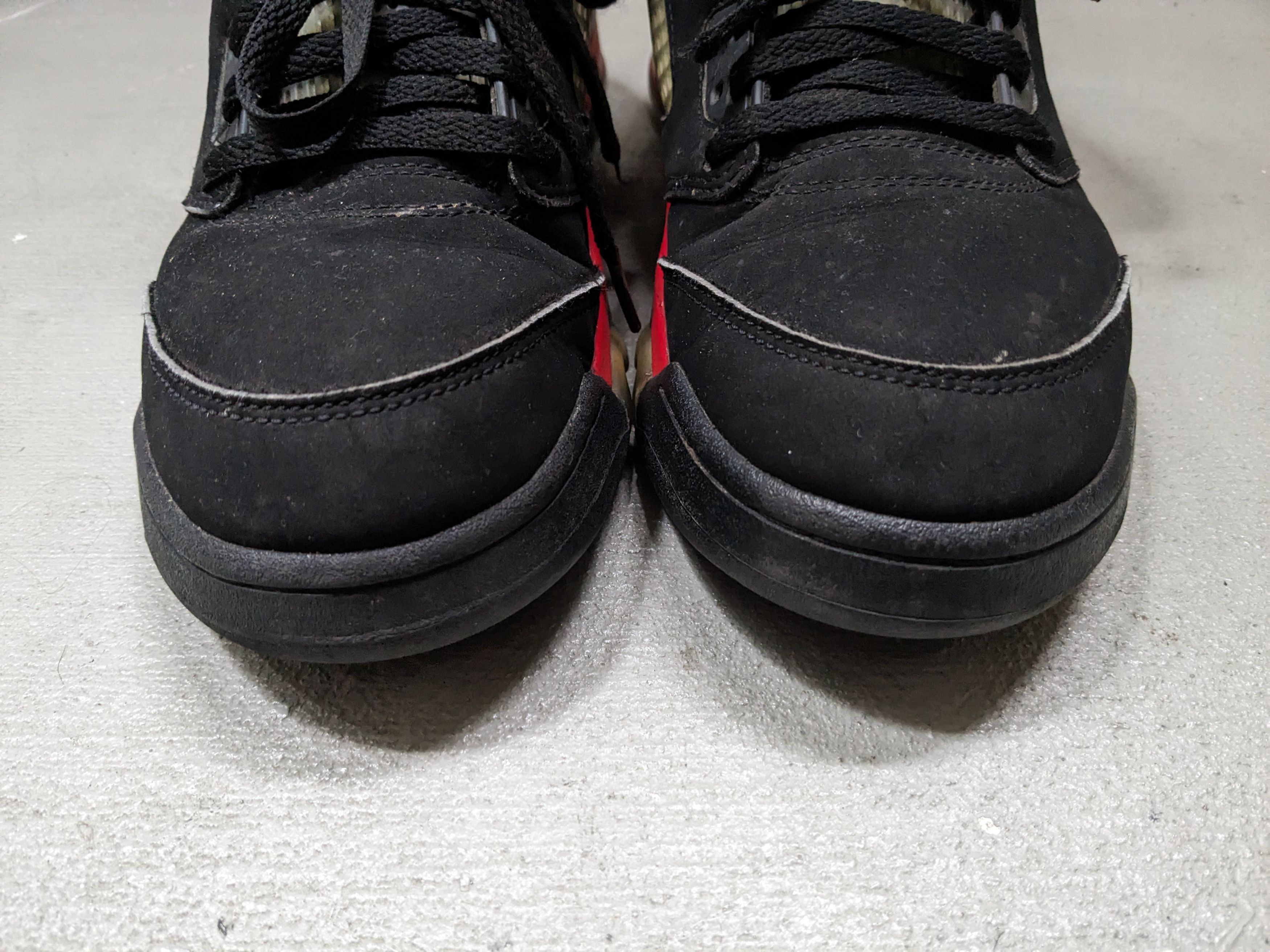 Jordan Brand Nike Air Jordan 5 Retro Top 3 Size 10 Black CZ1786-001 Size US 10 / EU 43 - 2 Thumbnail