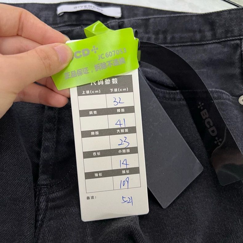Givenchy Givenchy Black Tight Fit Jeans Size 32 Size US 32 / EU 48 - 5 Thumbnail
