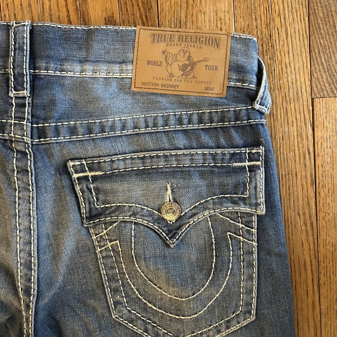 True Religion DEADSTOCK WITH TAGS TRUE RELIGION SKINNY JEANS Size US 33 - 4 Thumbnail