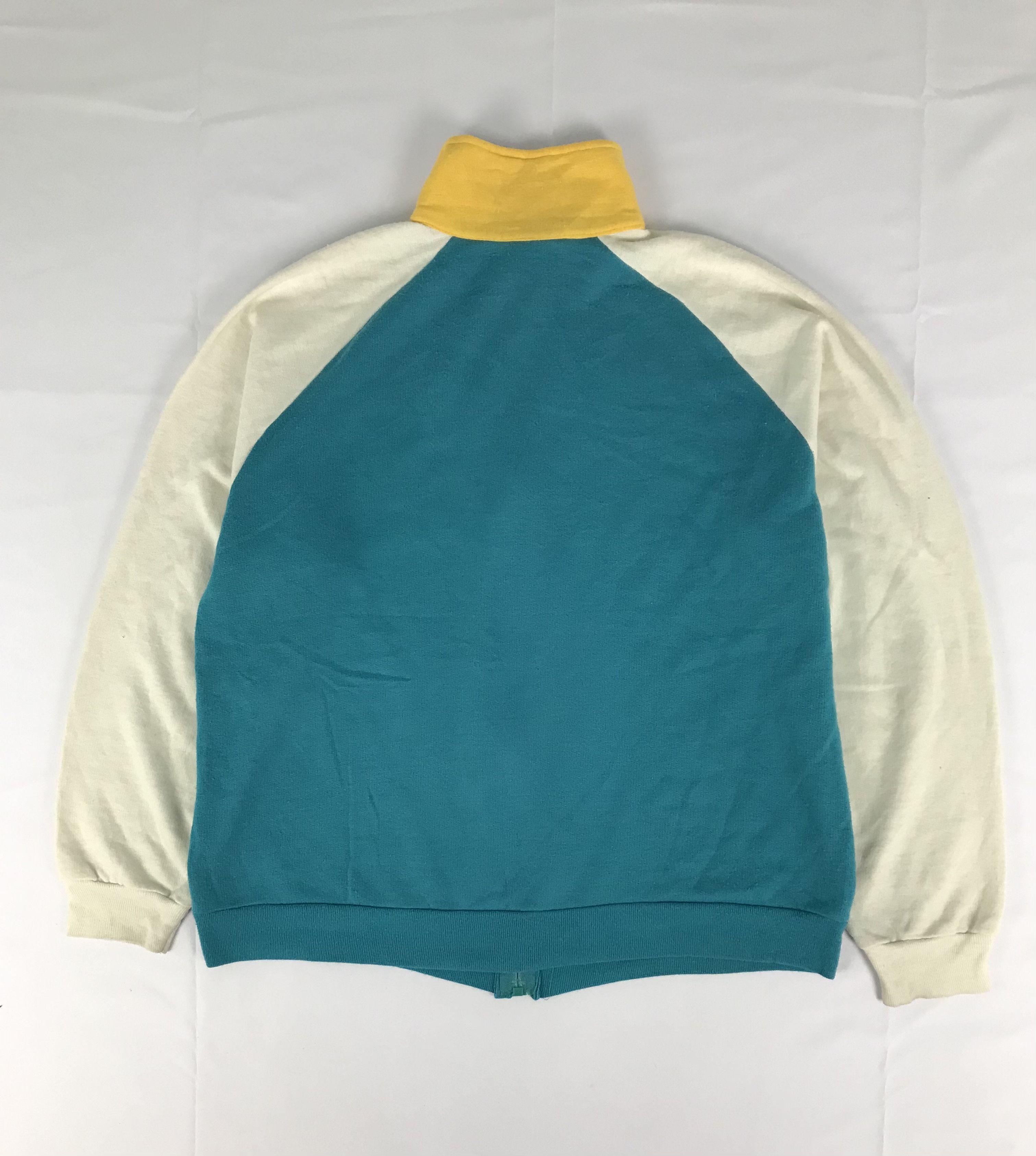 Other Vtg Made in USA Activewear Sweater Size US L / EU 52-54 / 3 - 5 Thumbnail