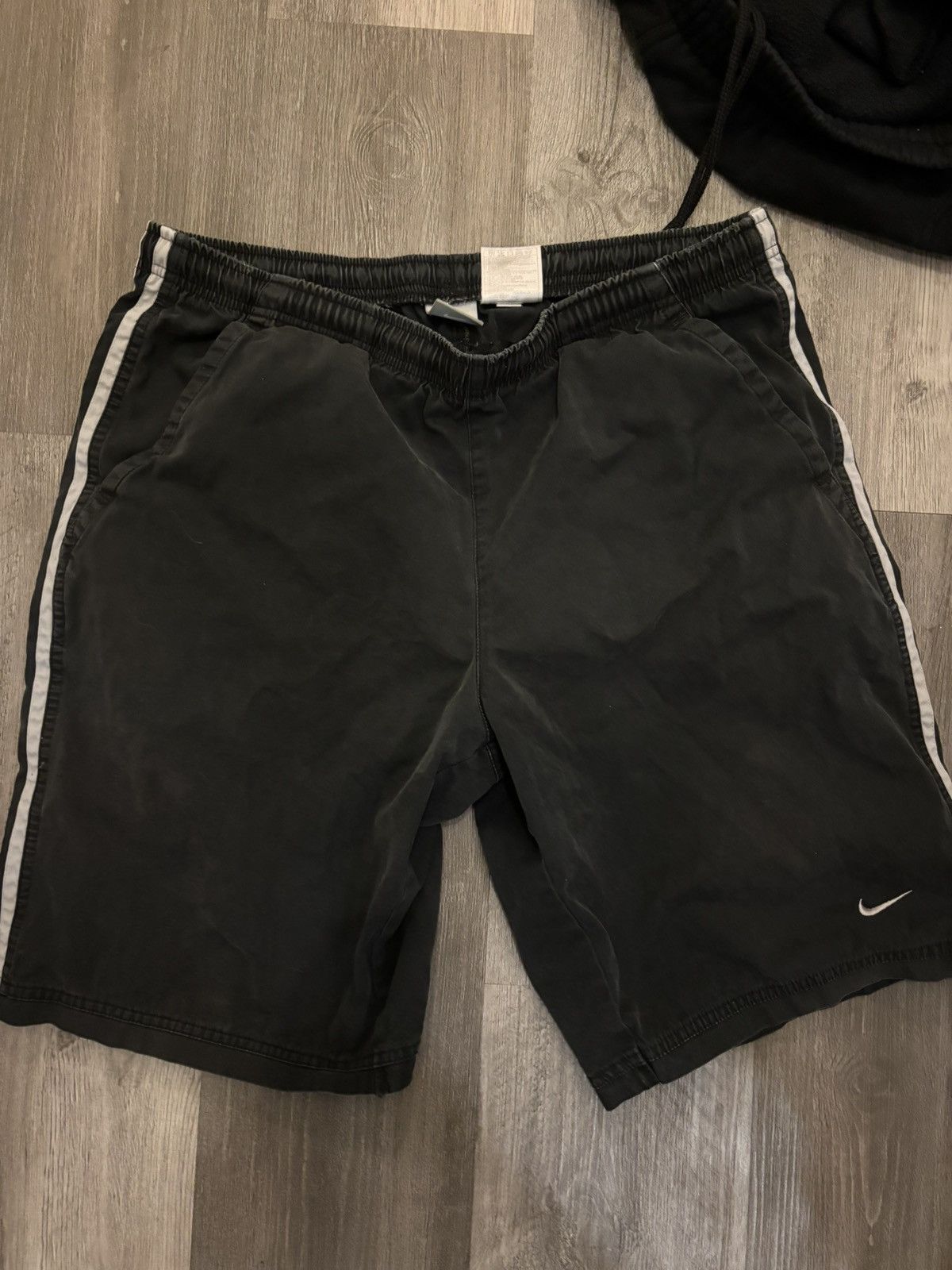 Nike Nike track shorts Size US 32 / EU 48 - 1 Thumbnail