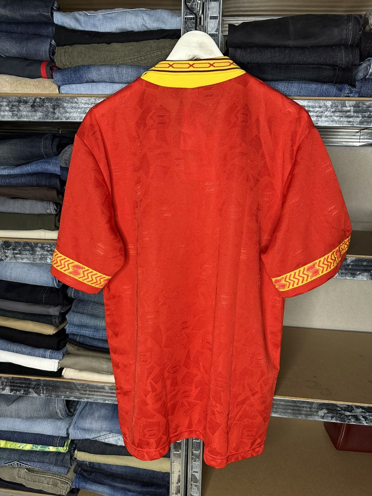 Other Vintage ABM Sport Polo Shirt Red Yellow Patterned 90s Size L Size US L / EU 52-54 / 3 - 2 Thumbnail