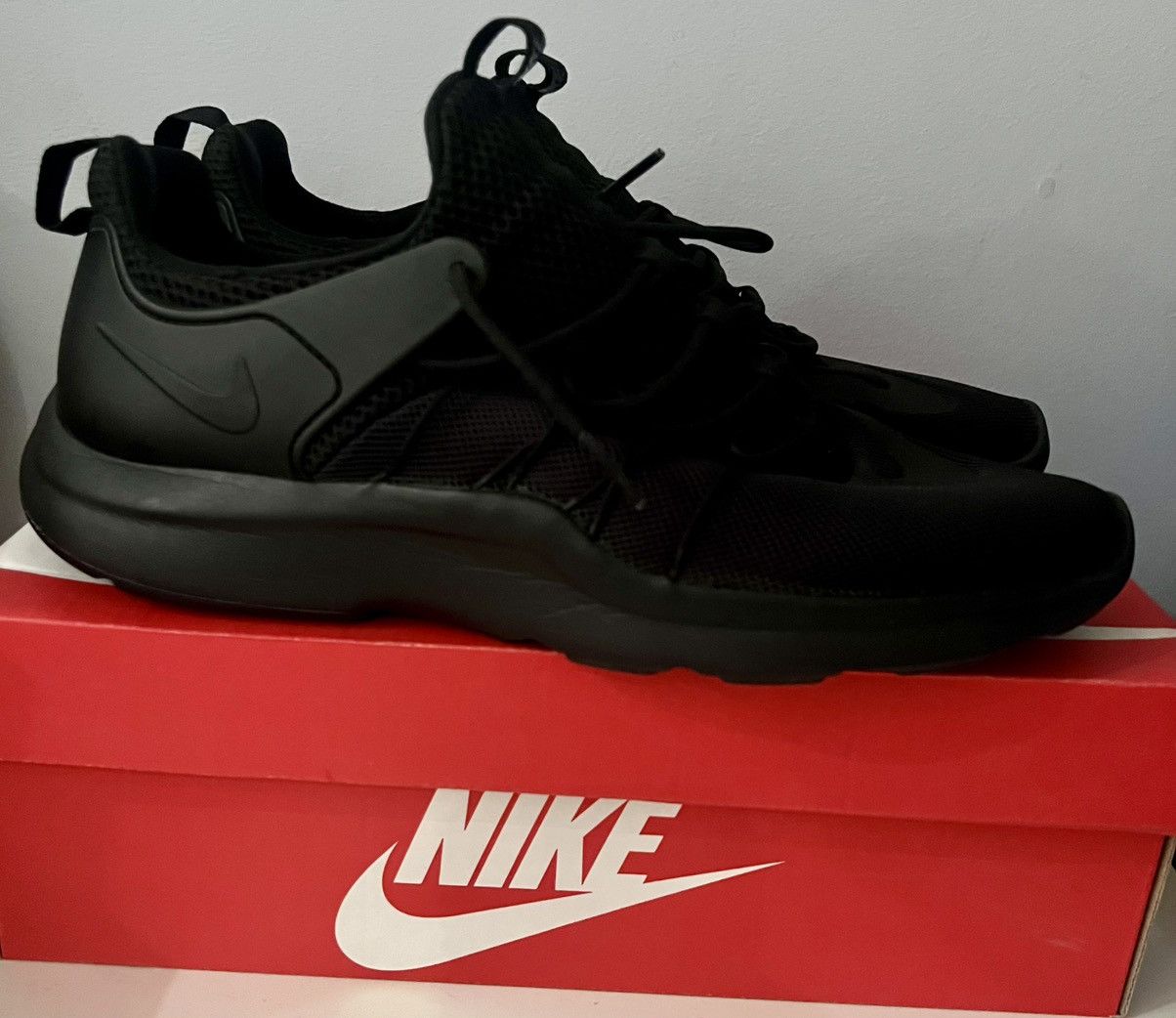 Nike Authentic Nike Darwin sneakers all black size 11 Size US 11 / EU 44 - 1 Thumbnail