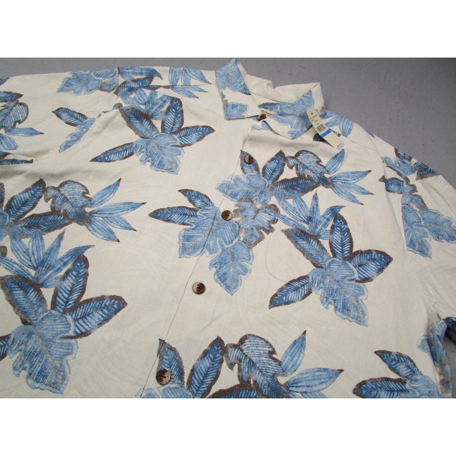Tommy Bahama Tommy Bahama Shirt Mens XL Blue Silk Button-Up Hawaiian Villa Verona Size US XL / EU 56 / 4 - 2 Thumbnail