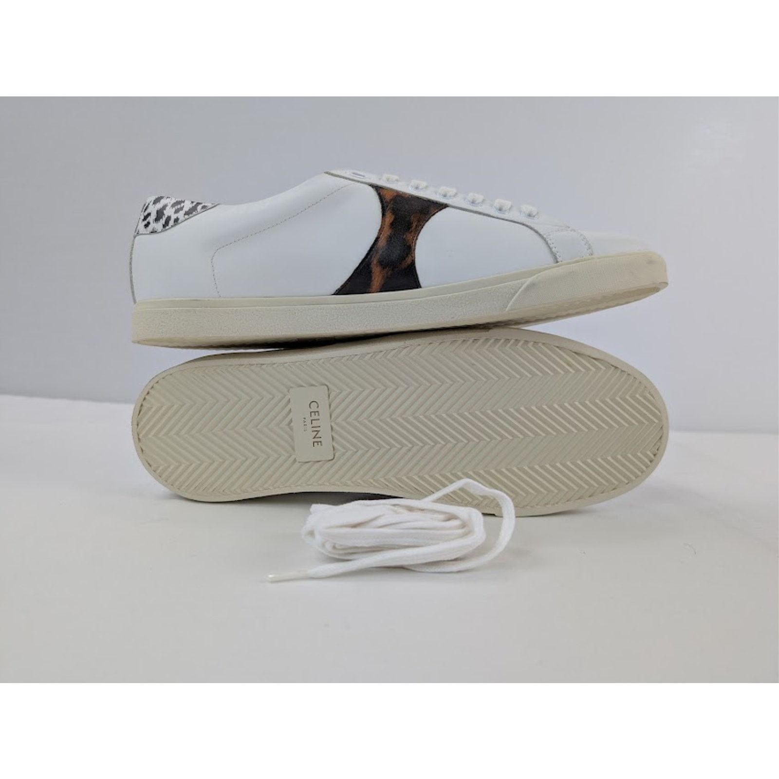 Celine o1rshd1 Smooth Leather Low Top Sneakers in White / Brown Size US 8 / EU 41 - 13 Thumbnail