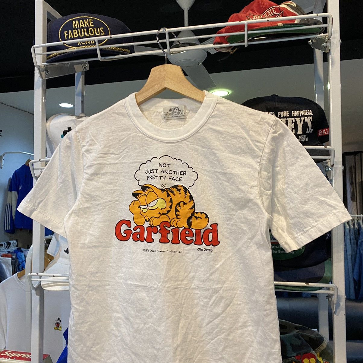 Vintage VINTAGE‼️Garfield Not Just Another Pretty Face In Dream Size US XS / EU 42 / 0 - 3 Thumbnail