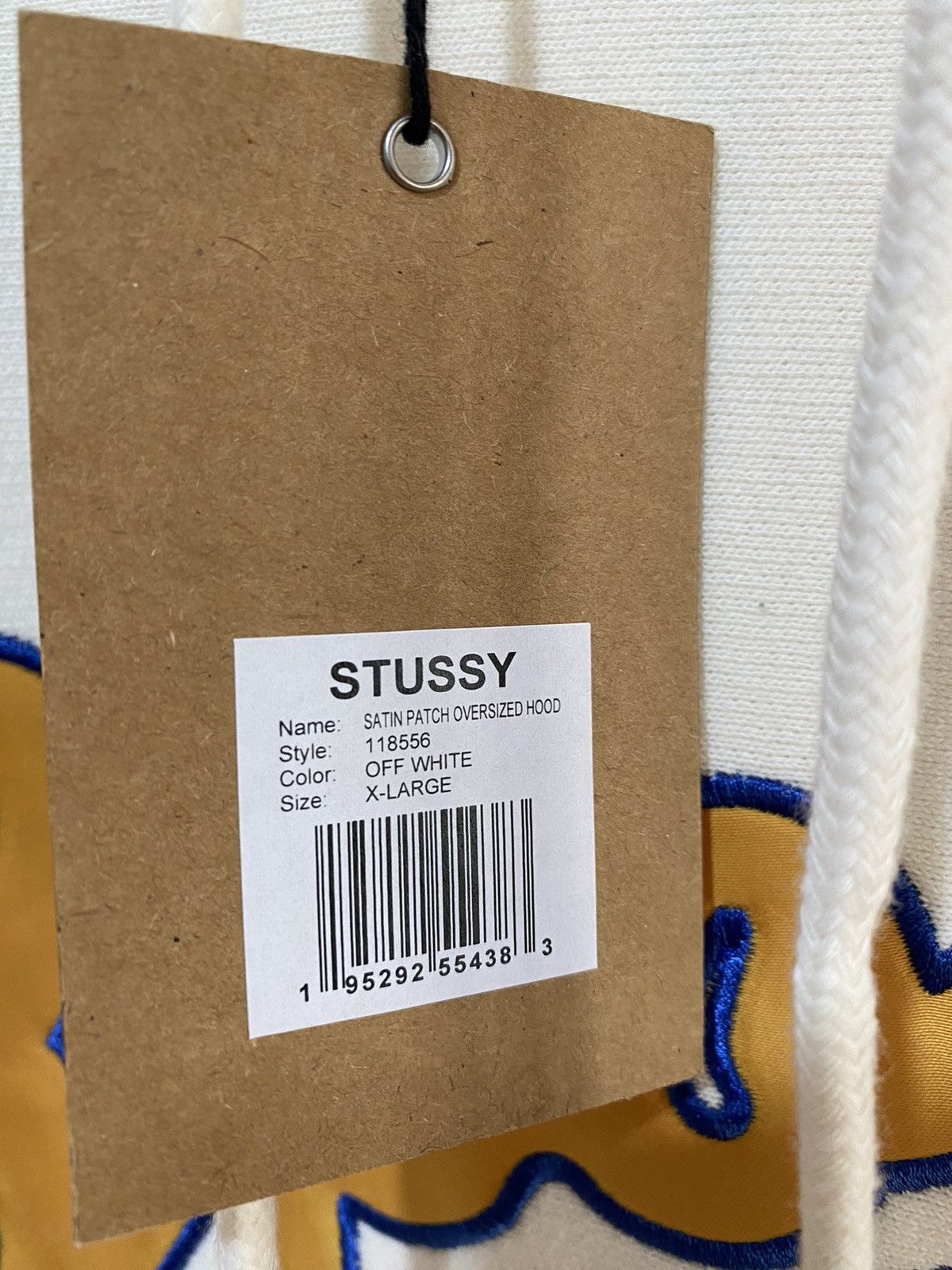 Stussy Stüssy Satin Patch White Sweatshirt with New Front Patch Size US XL / EU 56 / 4 - 6 Thumbnail
