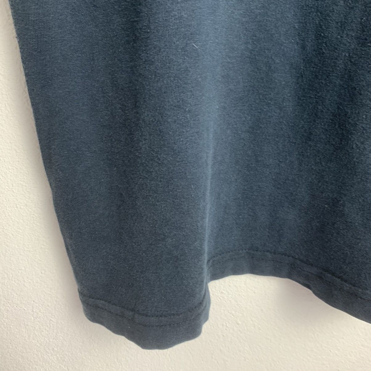 Japanese Brand × Vintage Sun Faded Vintage Cospa Deus Machina Demonbane Movie Tee Size US M / EU 48-50 / 2 - 12 Thumbnail