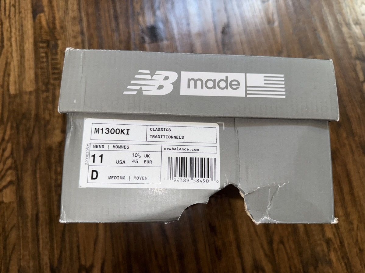 Kith × New Balance KITH x New Balance 1300 'Mauve Sole' Ronnie Fieg US 11 Size US 11 / EU 44 - 11 Thumbnail