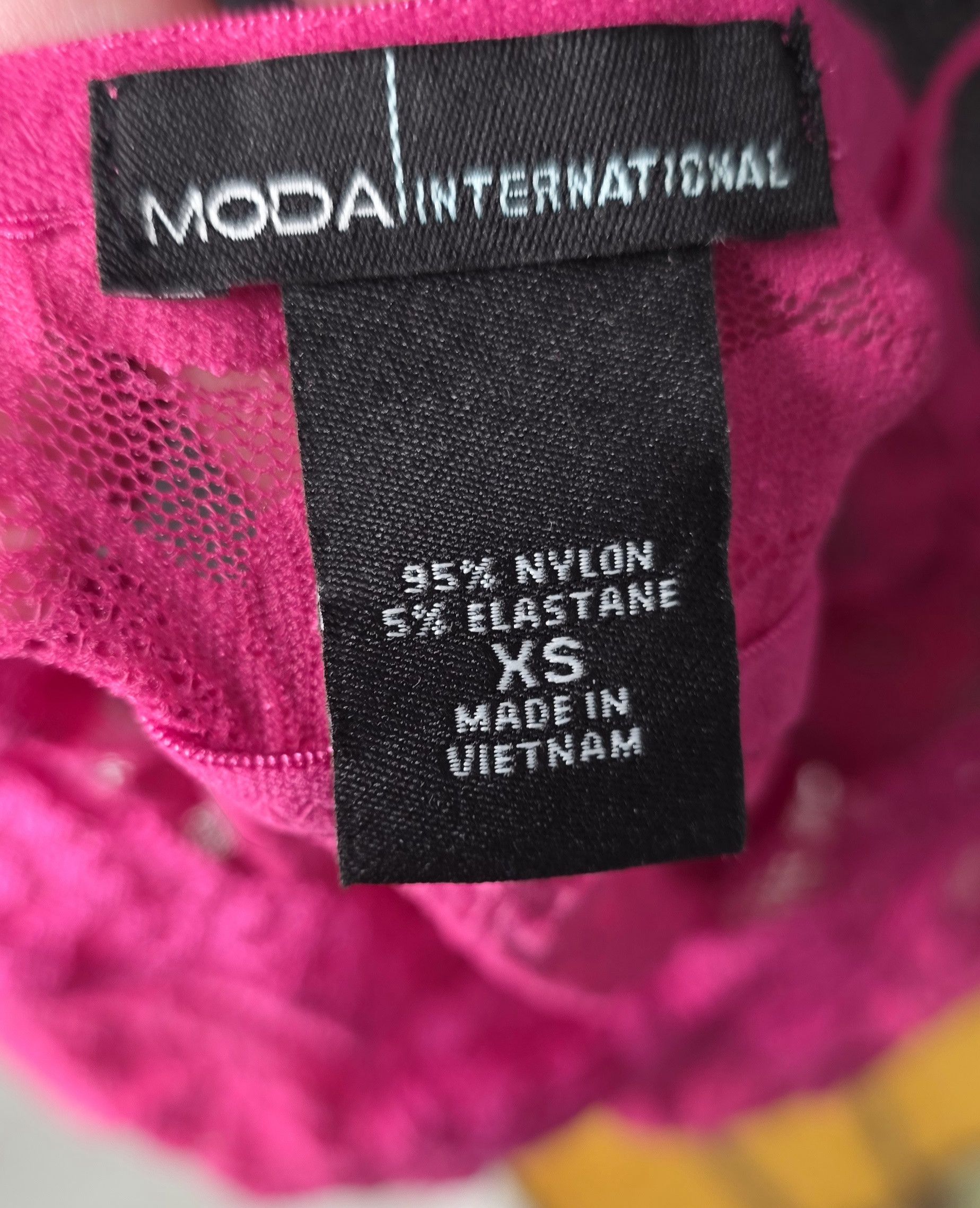 Victoria's Secret NWOT Victoria's Secret Moda Pink Lace Bralette Bra XS Size ONE SIZE - 3 Thumbnail