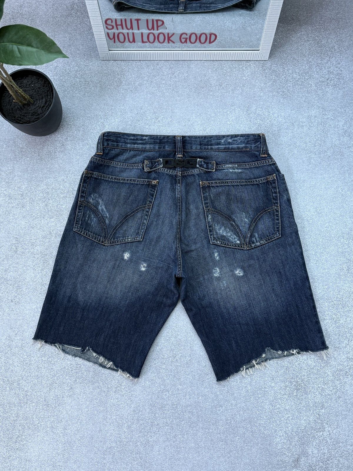 Dolce & Gabbana Dolce & Gabbana D&G Denim Shorts Men’s Metal Logo Blue Y2K Size US 42 / EU 58 - 1 Thumbnail