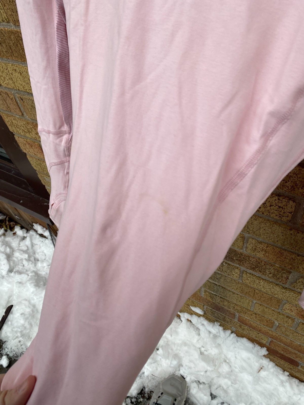 Lululemon LULULEMON Swiftly Long Sleeve Hip Length Pink Peony Size 2 Size XS / US 0-2 / IT 36-38 - 2 Thumbnail