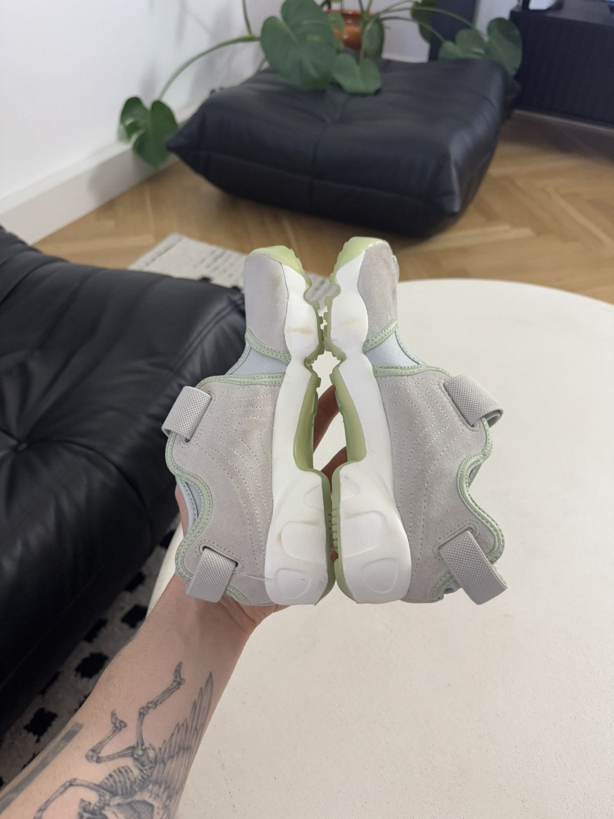Nike Nike Rift Sandals Tabi Sneakers Rare Mini Swoosh Hype Japan Size US 6 / IT 36 - 7 Thumbnail