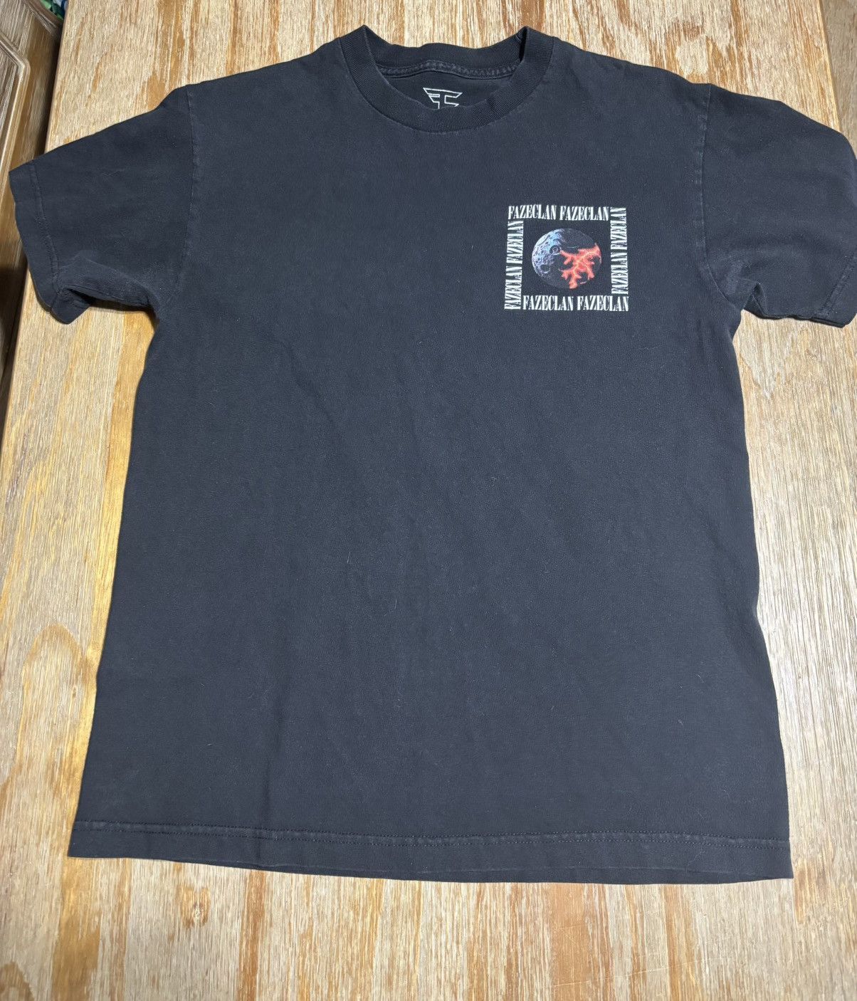FaZe Fazeclan Moon Art Black T-shirt Men’s Medium Size US M / EU 48-50 / 2 - 3 Thumbnail